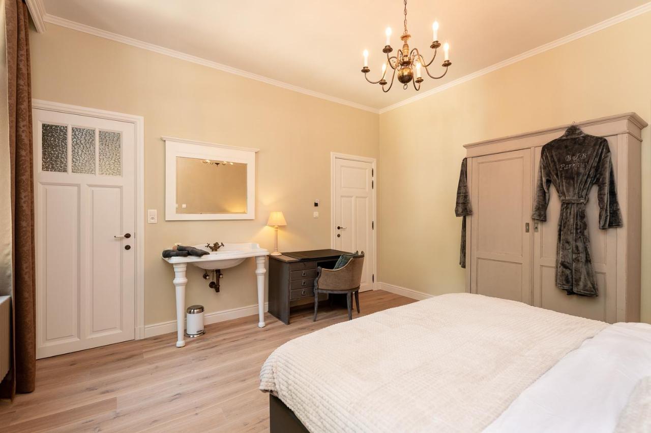 Chambre Double Deluxe avec Douche